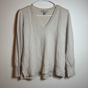 Banana Republic Petite L Extra Fine Merino Wool V Neck Sweater Light Beige